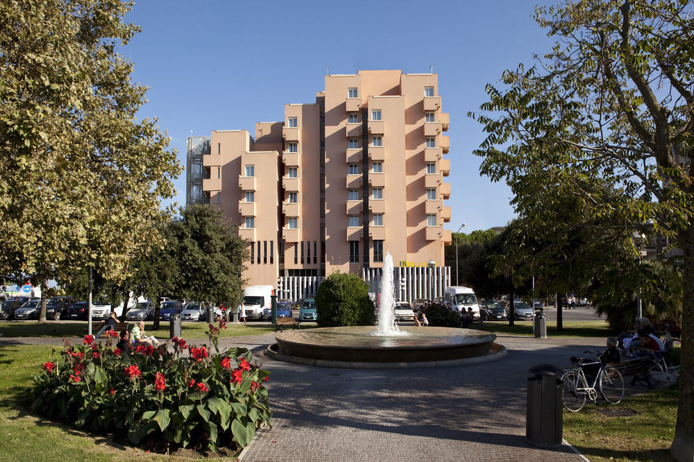 Hotel Bellevue Rimini Exterior foto